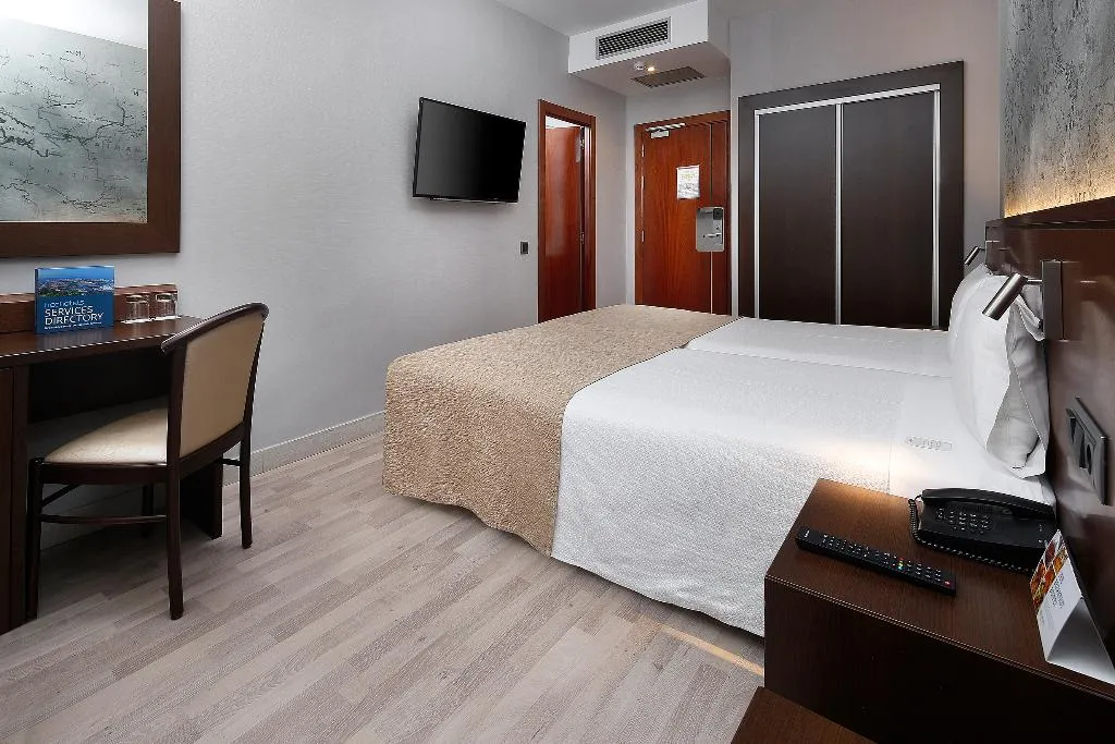 DOUBLE STANDARD Room, HCC Taber, Barcelona