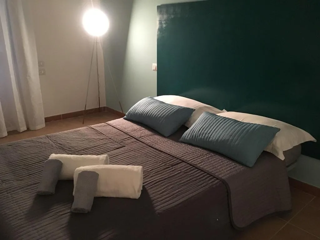 Room, Dormi A Roma, Rome