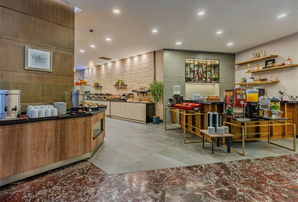 Restaurant, Ramada Plaza by Wyndham Izmir, Izmir