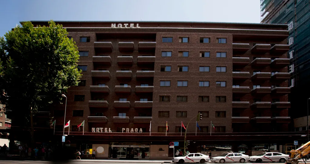General view, Santos Praga, Madrid