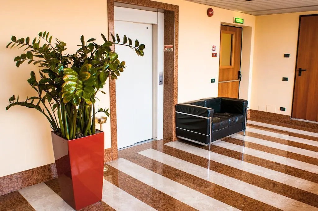 Lobby, Da Porto, Venice