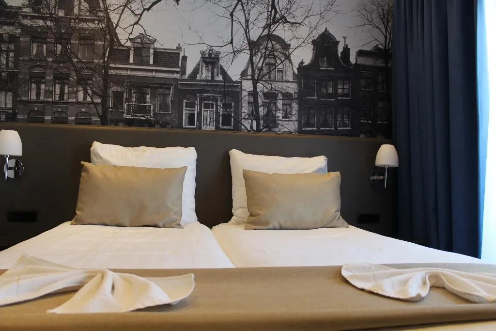 TWIN DELUXE Room, Royal Amsterdam Hotel, Amsterdam
