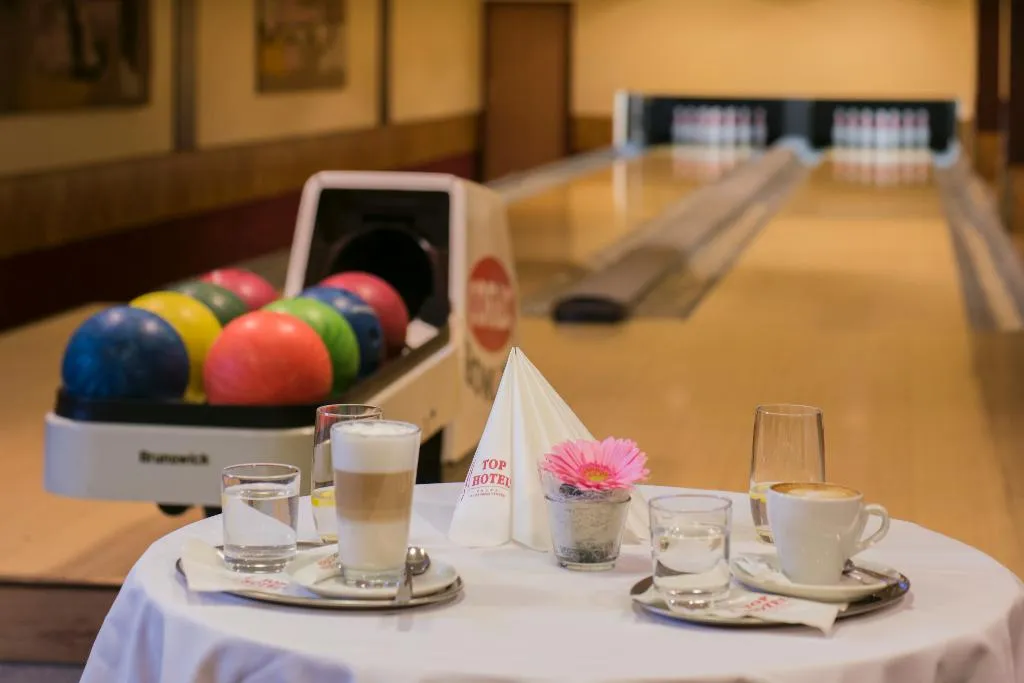 Sports and Entertainment, Top Hotel Praha, Prague