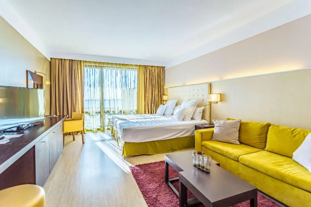 Room DELUXE SEA VIEW Room, Barcelo Royal Beach - All Inclusive, Bourgas