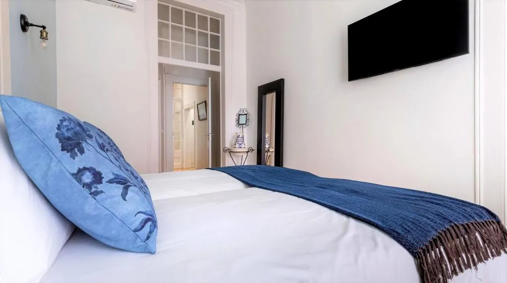 Room, LeL Madalena GuestHouse, Lisbon