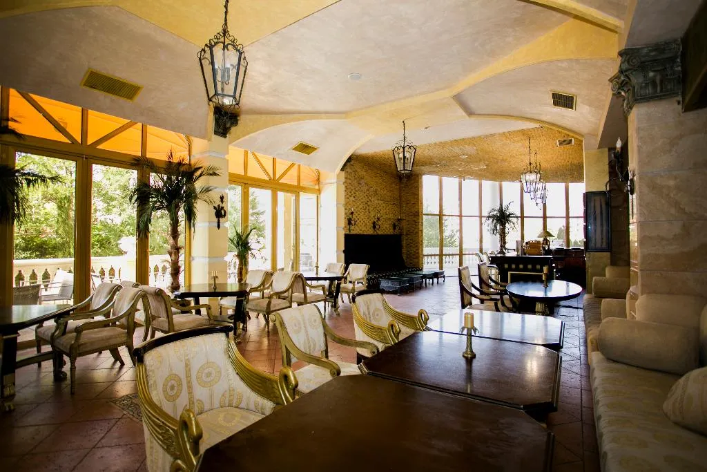 Bar, Imperial Palace, Bourgas
