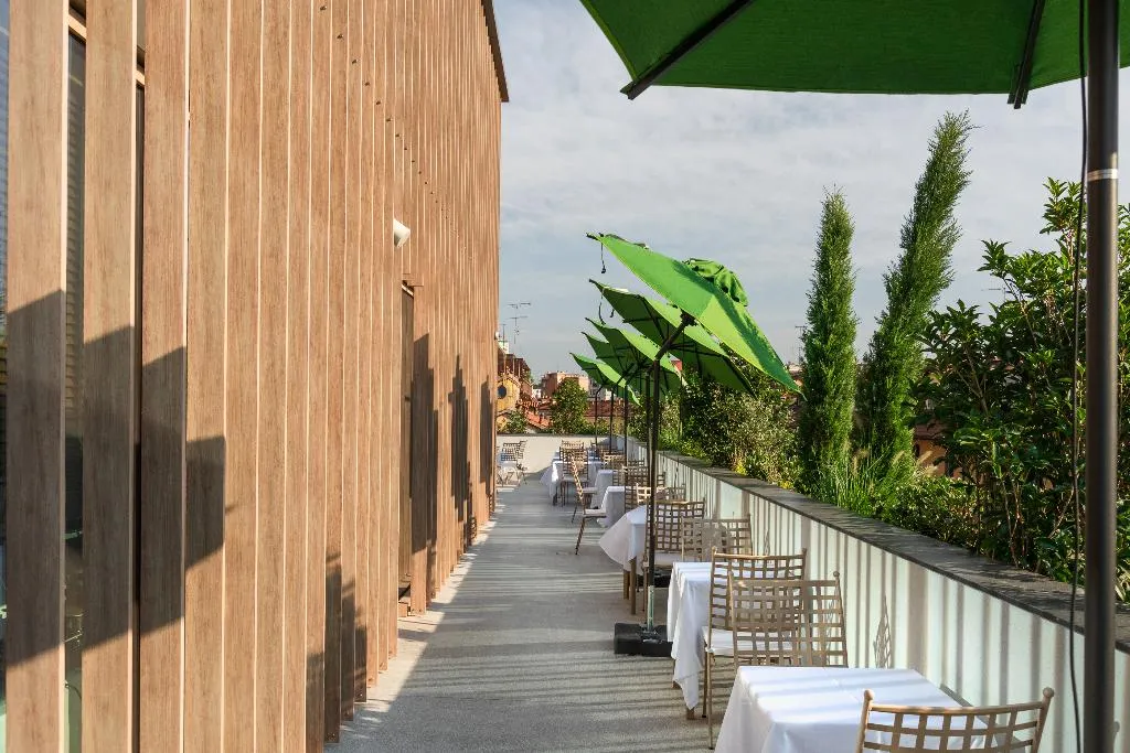 Terrace, Hotel Calimala Milano, Milan