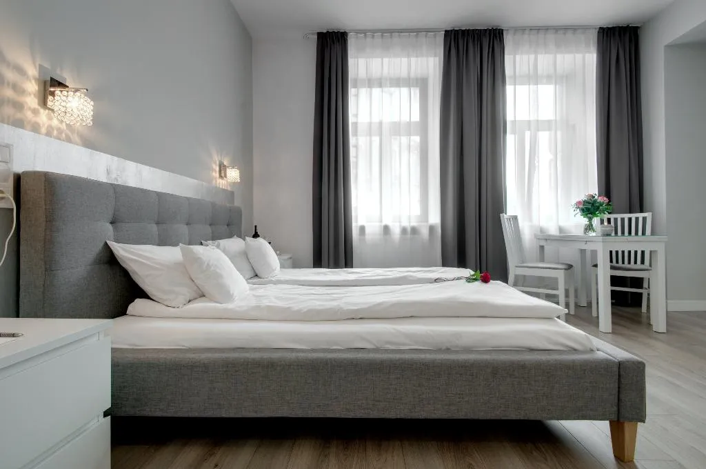STUDIO CLASSIC Room, Zamkowa 15 Apartments, Krakow