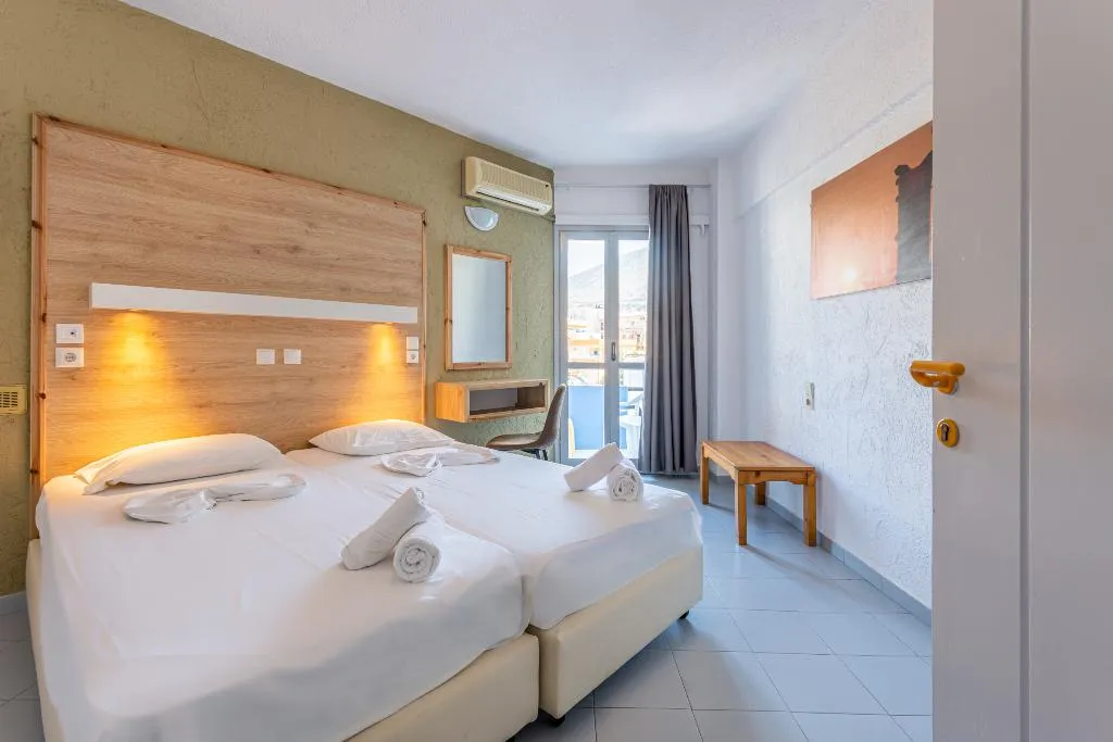 Double or Twin SUPERIOR Room, Simple Hotel Hersonissos Blue, Crete