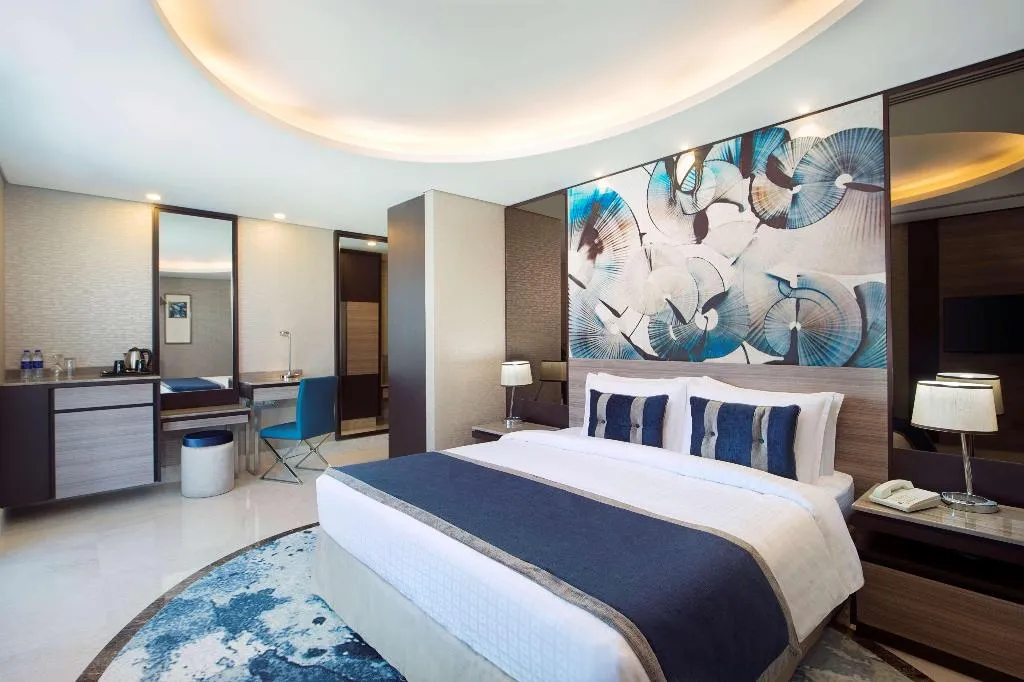 Double or Twin DELUXE Room, Grand Mercure Business Bay, Dubai