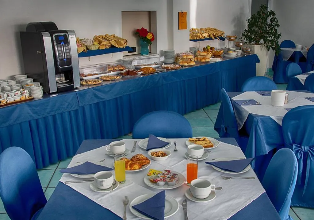 Restaurant, Parco Cartaromana, Naples