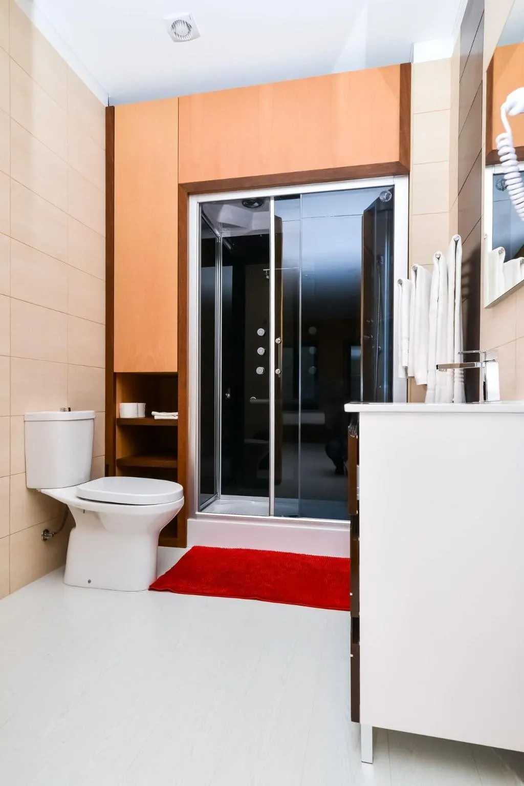Room, Reis De Gaia, Porto