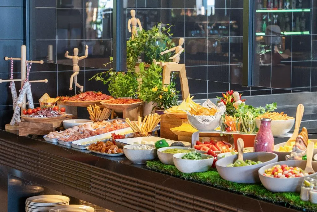 Restaurant, Innside By Meliá Madrid Valdebebas, Madrid
