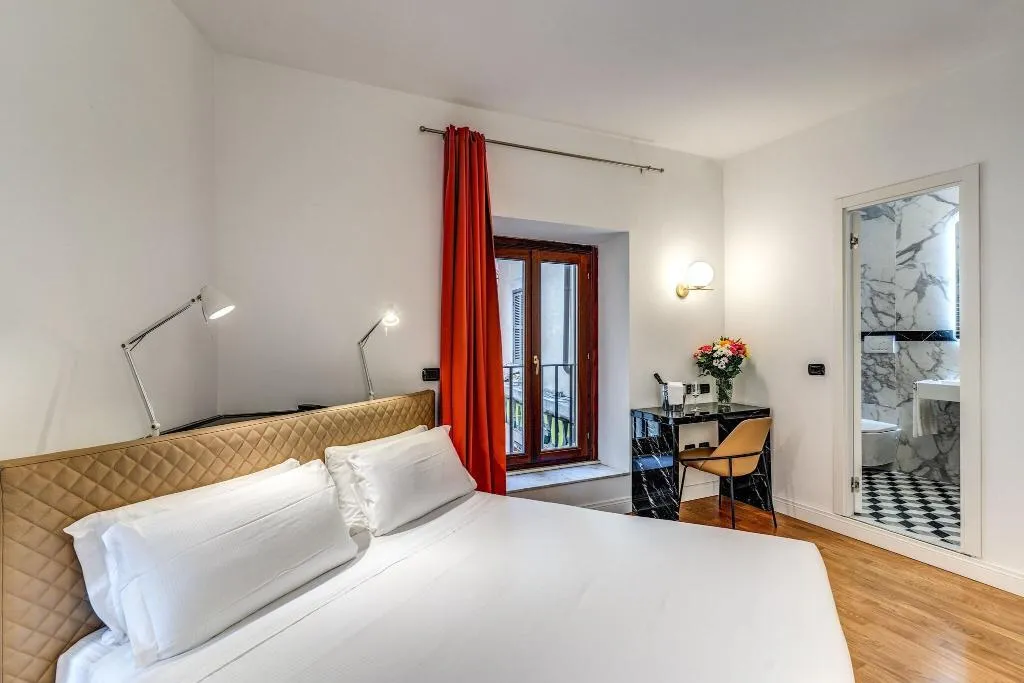 DOUBLE QUEEN SIZE BED Room, Albergo Abruzzi, Rome