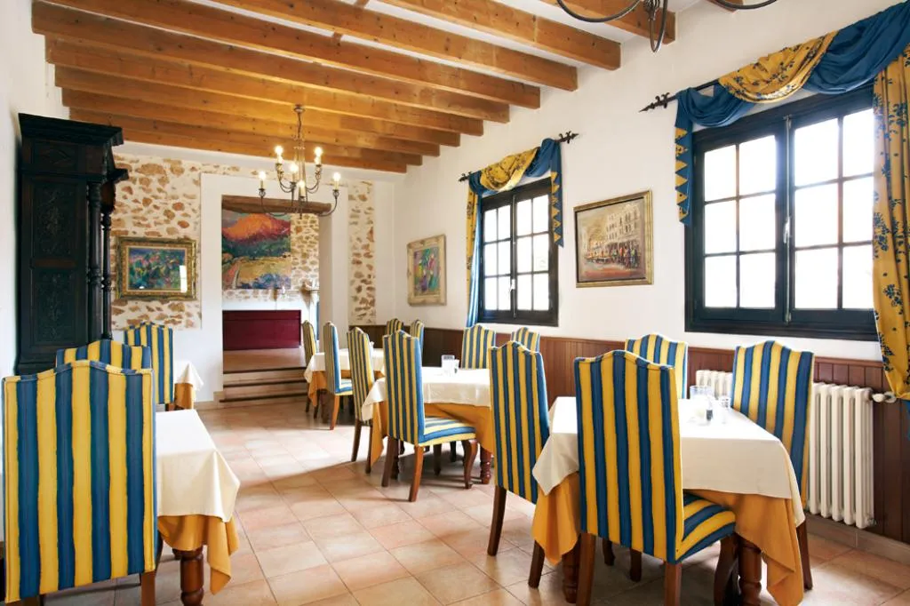 Restaurant, Puig de Ros d Alt, Majorca