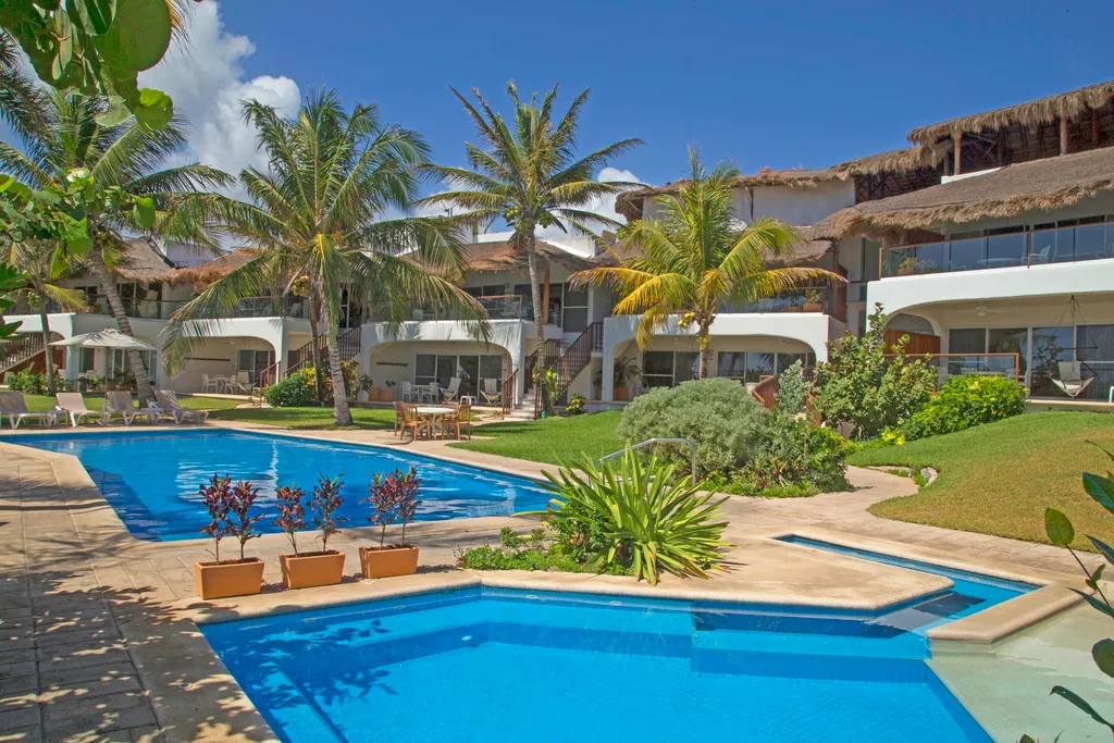 Pool, Las Villas Akumal, Cancun Area