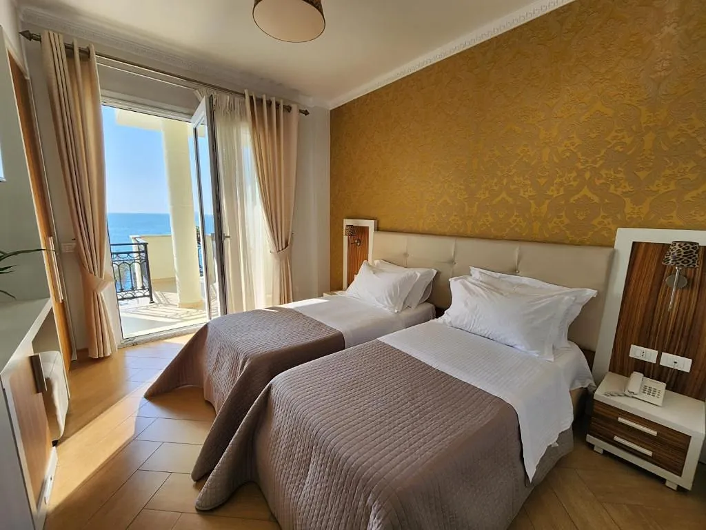 TWIN STANDARD Room, Hotel Gold, Kavaje