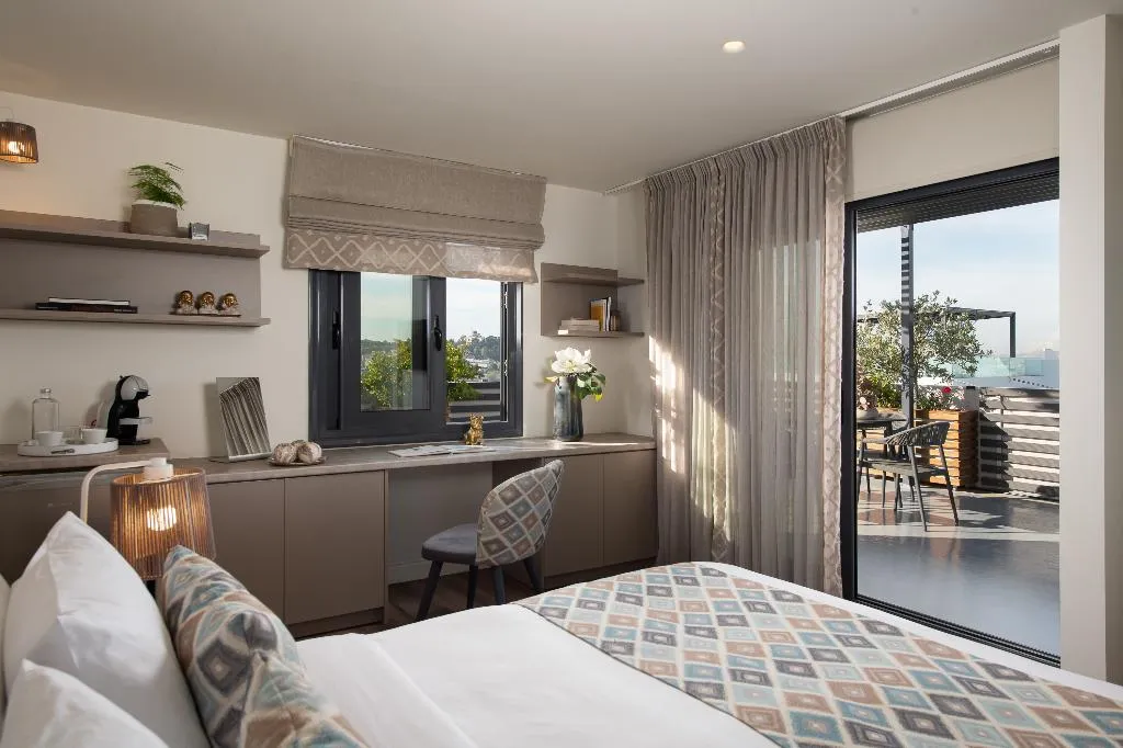 Room STANDARD Room, The Urban Nest Athens - Suites & Apartments, Athens