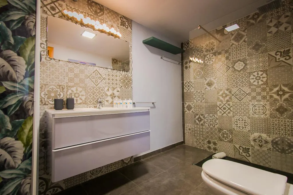 APARTMENT CAPACITY 6 TWO BEDROOMS Room, Holidays2Malaga Premium Apartments, Costa Del Sol