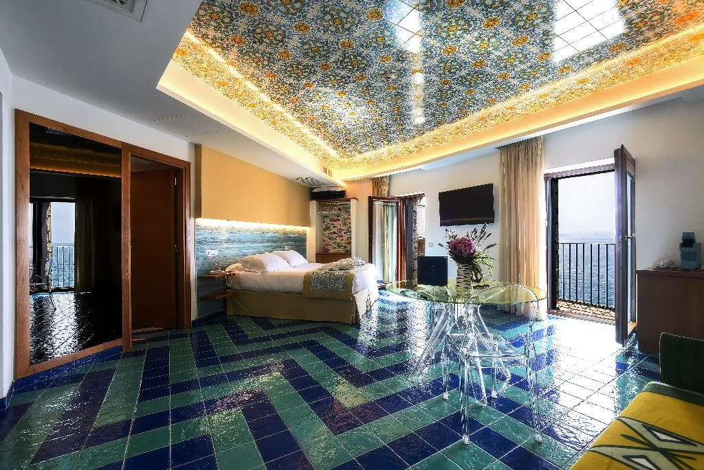 JUNIOR SUITE WITH TERRACE Room, Ravello Art Hotel Marmorata, Naples