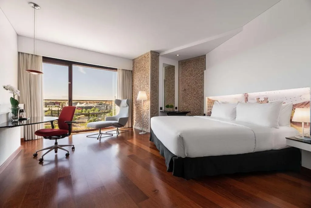 Room, Hilton Madrid Airport, Madrid