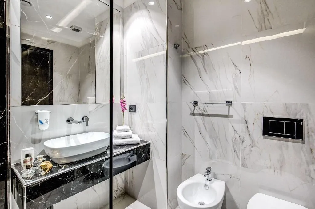 Room, Little Queen Navona, Rome