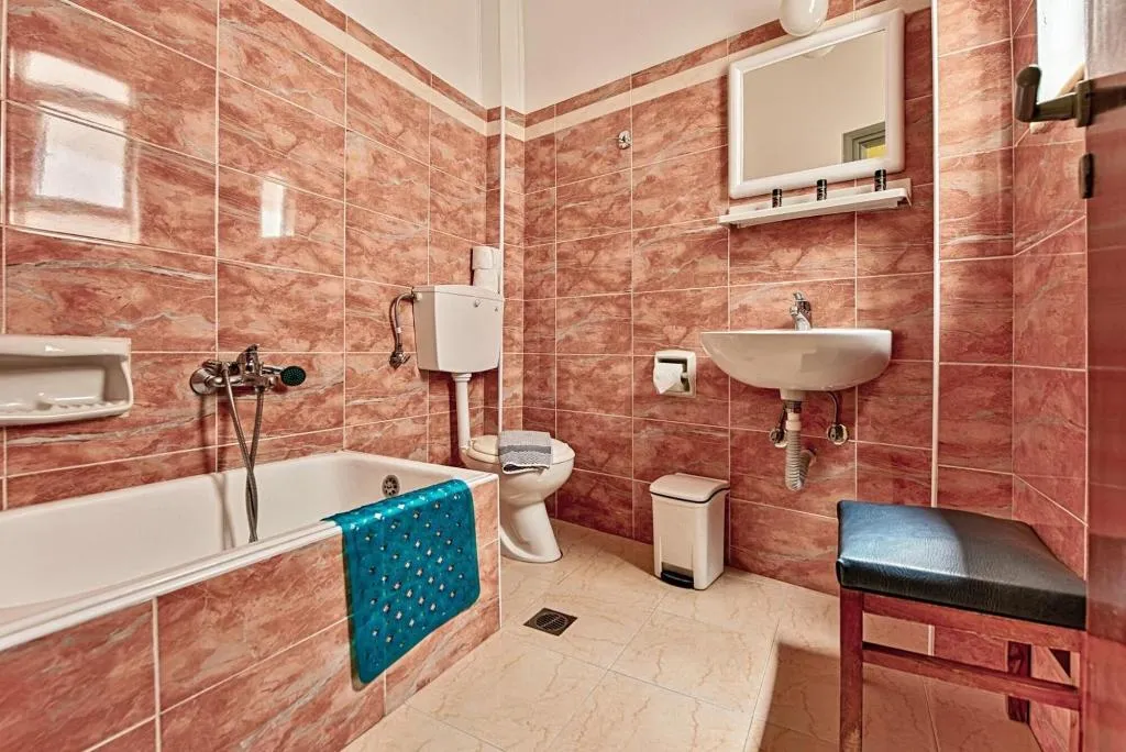 Room, Lucia Hotel, Crete