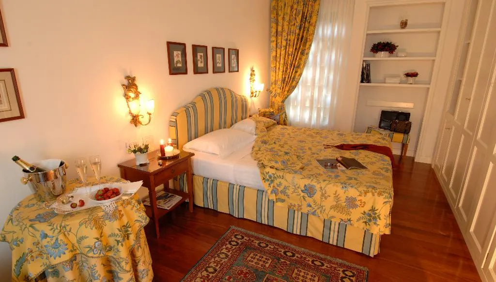 JUNIOR SUITE CLASSIC Room, Marignolle Relais & Charme, Florence