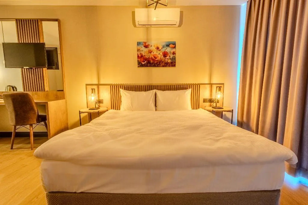 STUDIO ONE BEDROOM ONE BATHROOM Room, Leliko Suites, Antalya