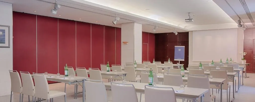 Conferences, NH Palermo, Palermo