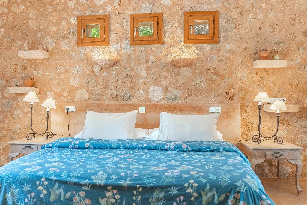 Double or Twin STANDARD Room, Finca s'Antigor, Majorca