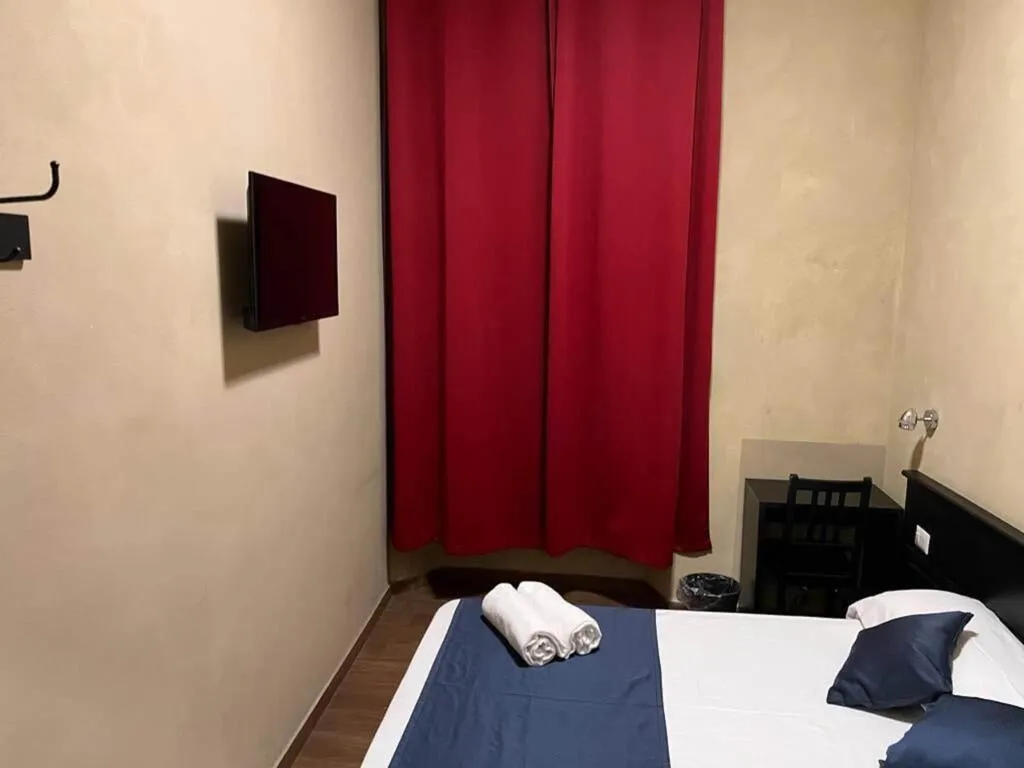 Room, Hotel Corvetto, Milan