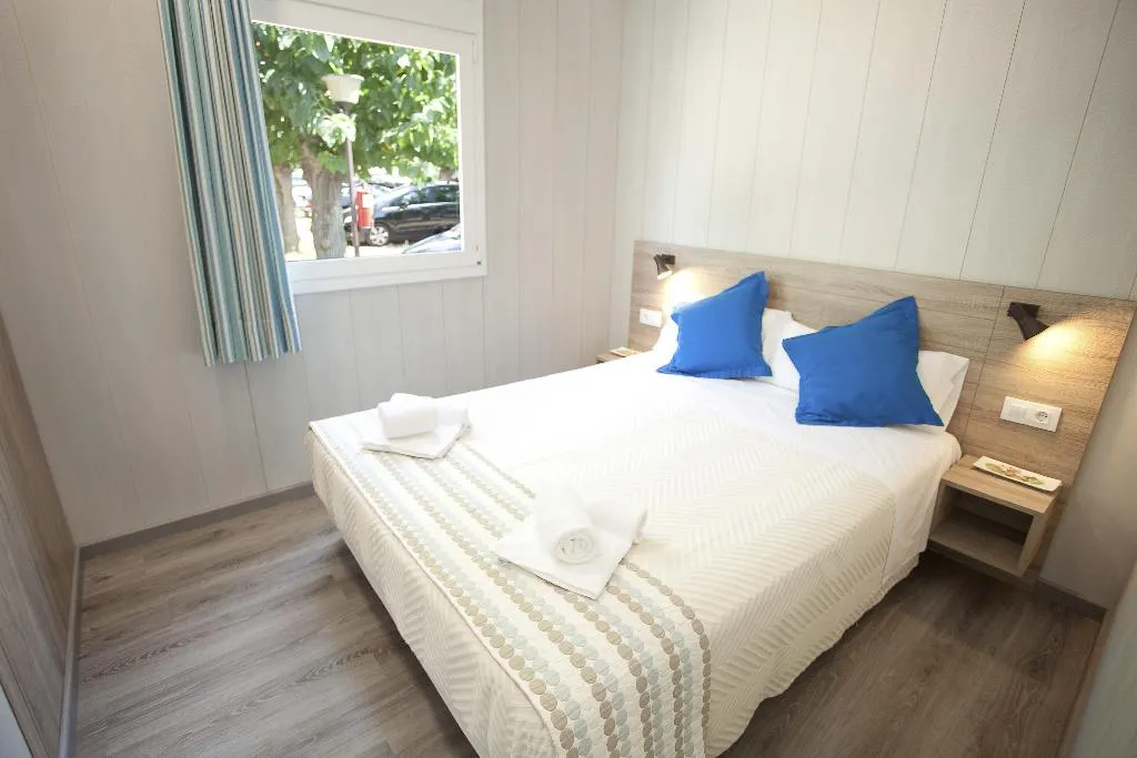 VILLA PREMIUM Room, La Siesta Salou Resort Camping, Costa Dorada