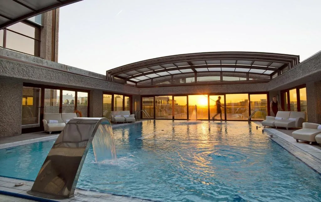 Pool, Hilton Madrid Airport, Madrid