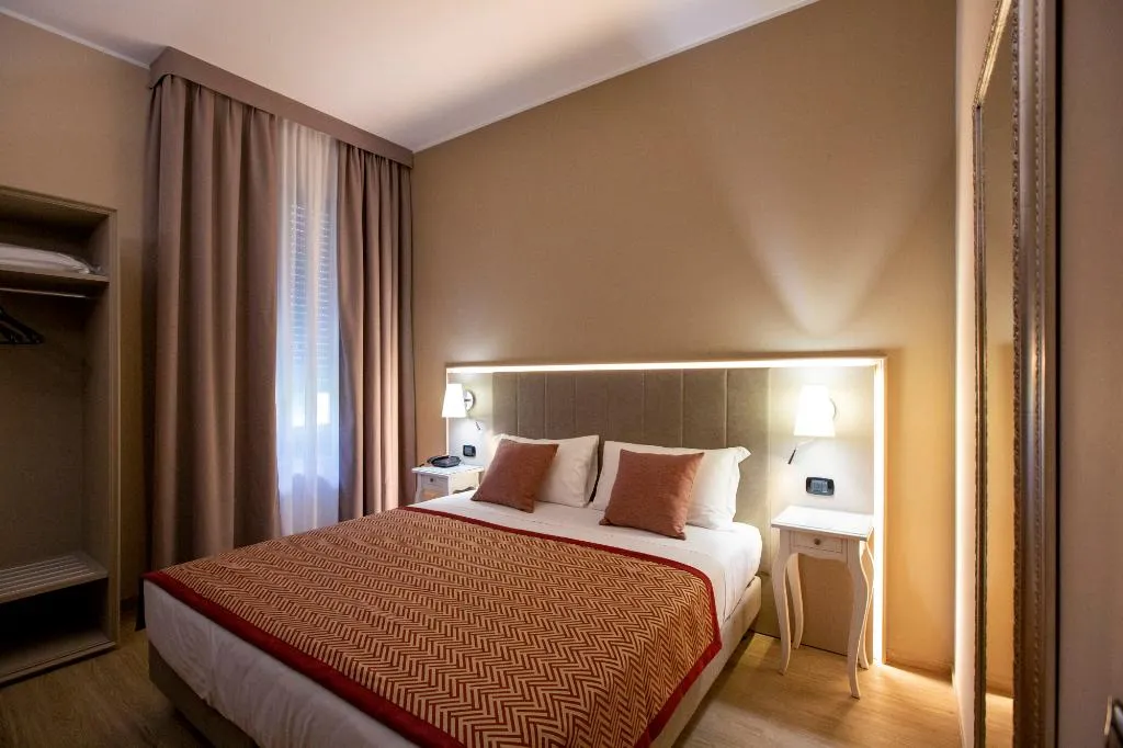 DOUBLE STANDARD Room, Hotel Villa Malpensa, Milan