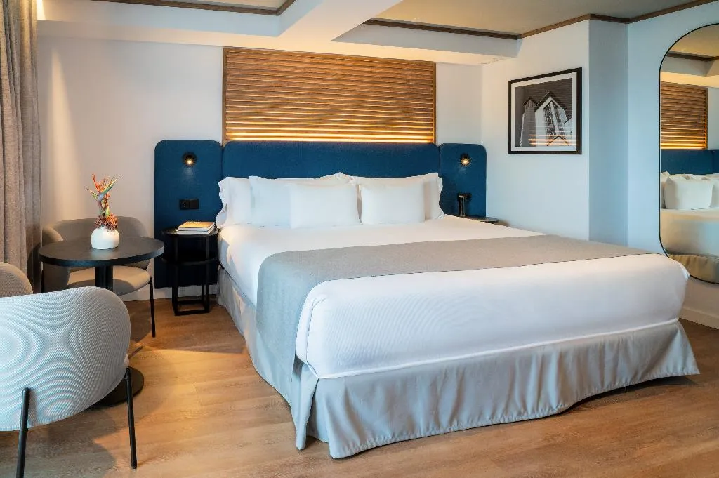 Double or Twin SUPERIOR WITH TERRACE Room, Barceló Santa Cruz Contemporáneo, Tenerife