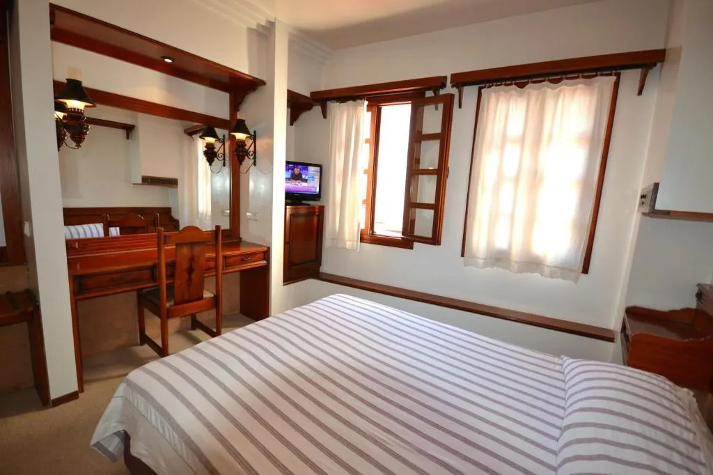 Room, Bac Pansiyon, Dalaman