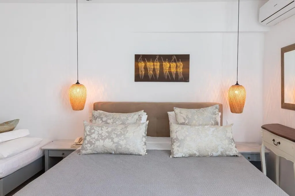 Room CAPACITY 4 Room, Villa Konstantin Rooms & Suites, Mykonos