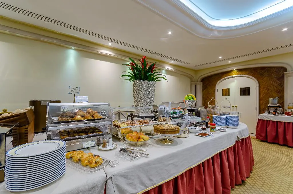 Restaurant, Olissippo Lapa Palace, Lisbon