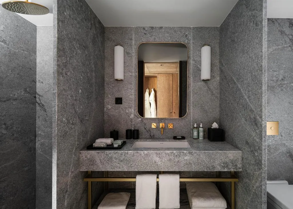 SUITE STANDARD Room, Altis Porto, member of Preferred Hotels & Resorts, Porto