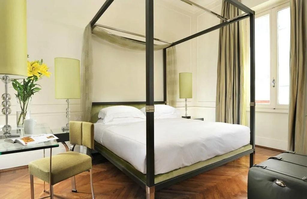 JUNIOR SUITE CAPACITY 1 Room, Brunelleschi Hotel, Florence