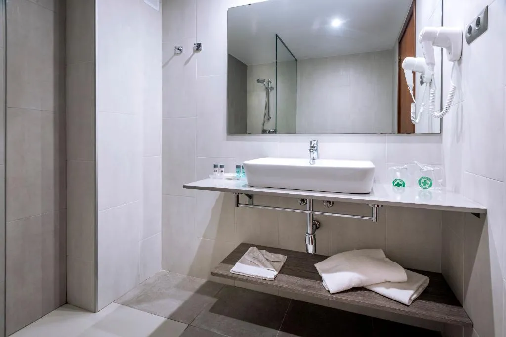 TRIPLE STANDARD Room, 4R Gran Regina, Costa Dorada
