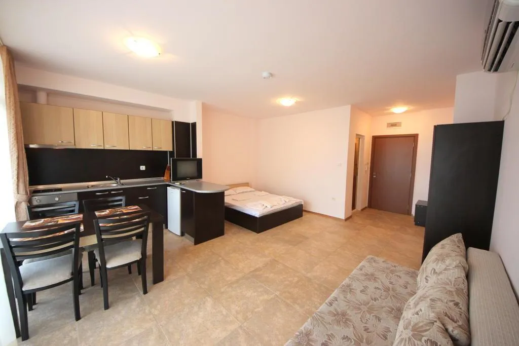 STUDIO SUPERIOR Room, Menada Grand Kamelia Apartments, Bourgas