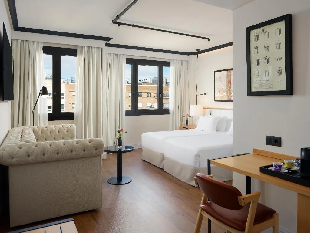 Double or Twin EXECUTIVE Room, H10 Tribeca, Madrid