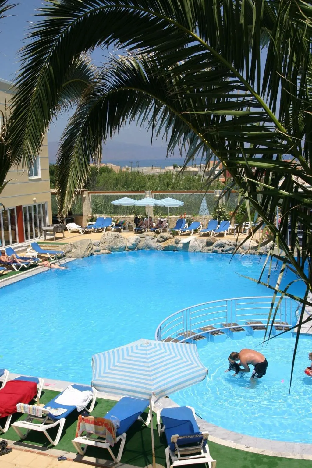 Pool, Futura, Crete