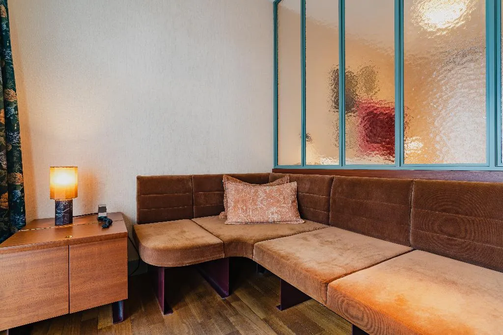 Double or Twin DELUXE Room, Hotel Mercier, Amsterdam