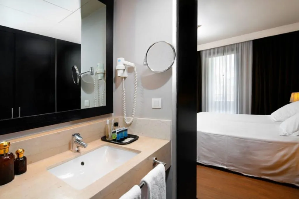 DOUBLE SUPERIOR Room, Condado, Barcelona