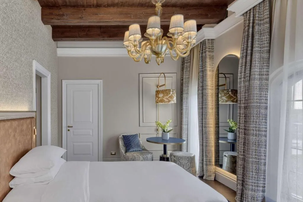 Room, Hilton Molino Stucky Venice, Venice