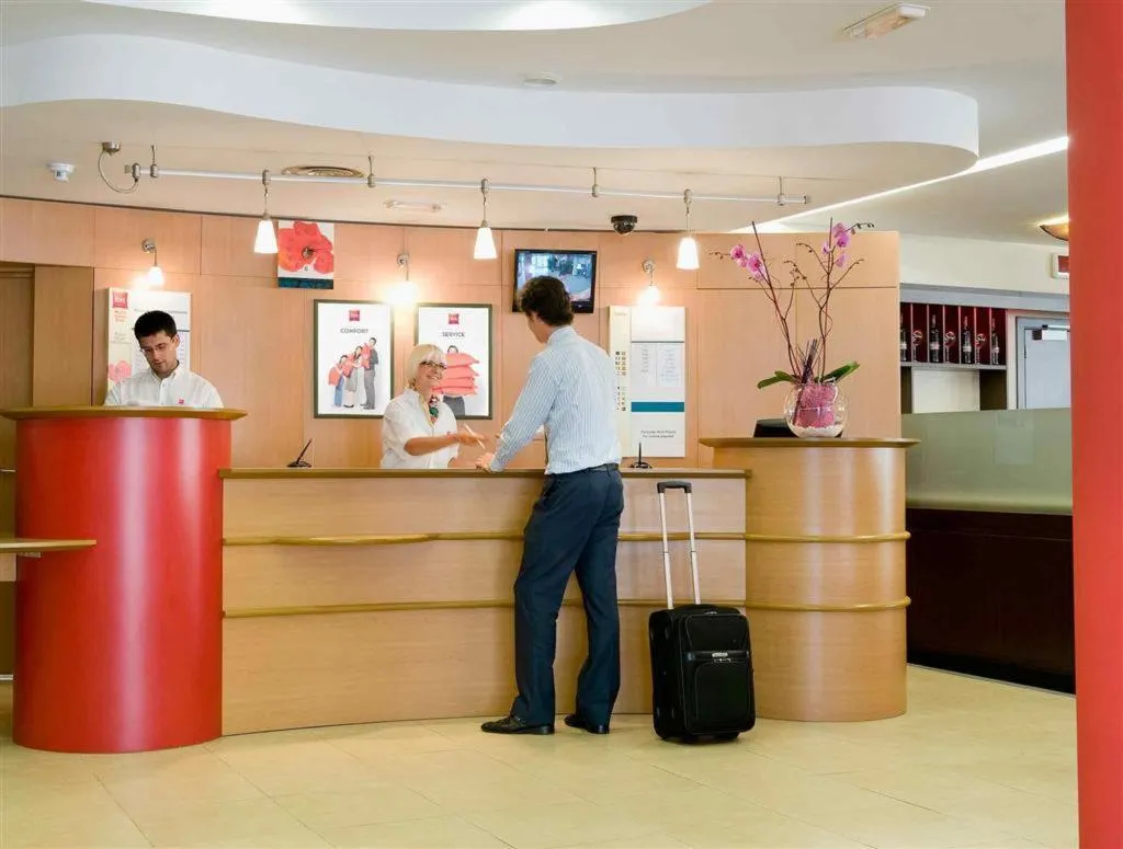 Lobby, Ibis Madrid Calle Alcala, Madrid