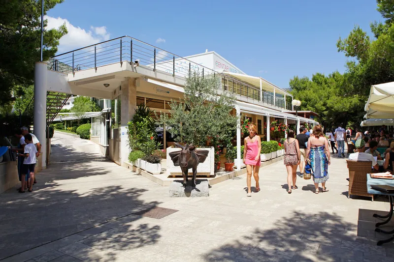 Restaurant, Zlatni Rat Beach Hotel, Split